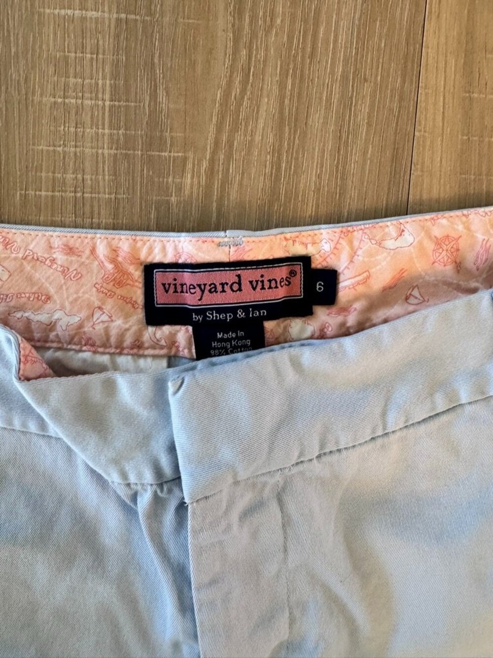 Vineyard Vines Women's bermuda shorts size 6 - Picture 2 of 5